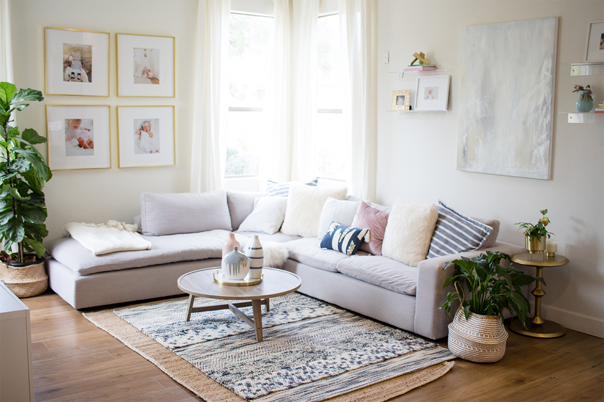 EASY WAYS TO ACCESSORIZE AND REFRESH YOUR FAMILY ROOM 7