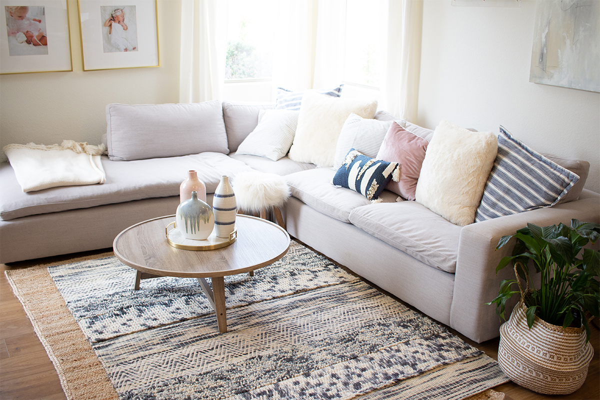 EASY WAYS TO ACCESSORIZE AND REFRESH YOUR FAMILY ROOM 8