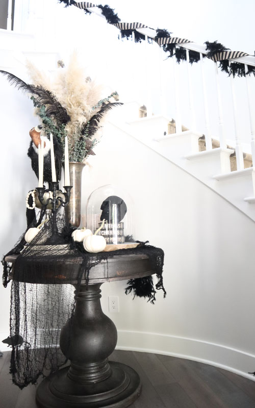 Happy-Halloween-How-to-Decorate-Stylish-Spooky-For-Halloween-7